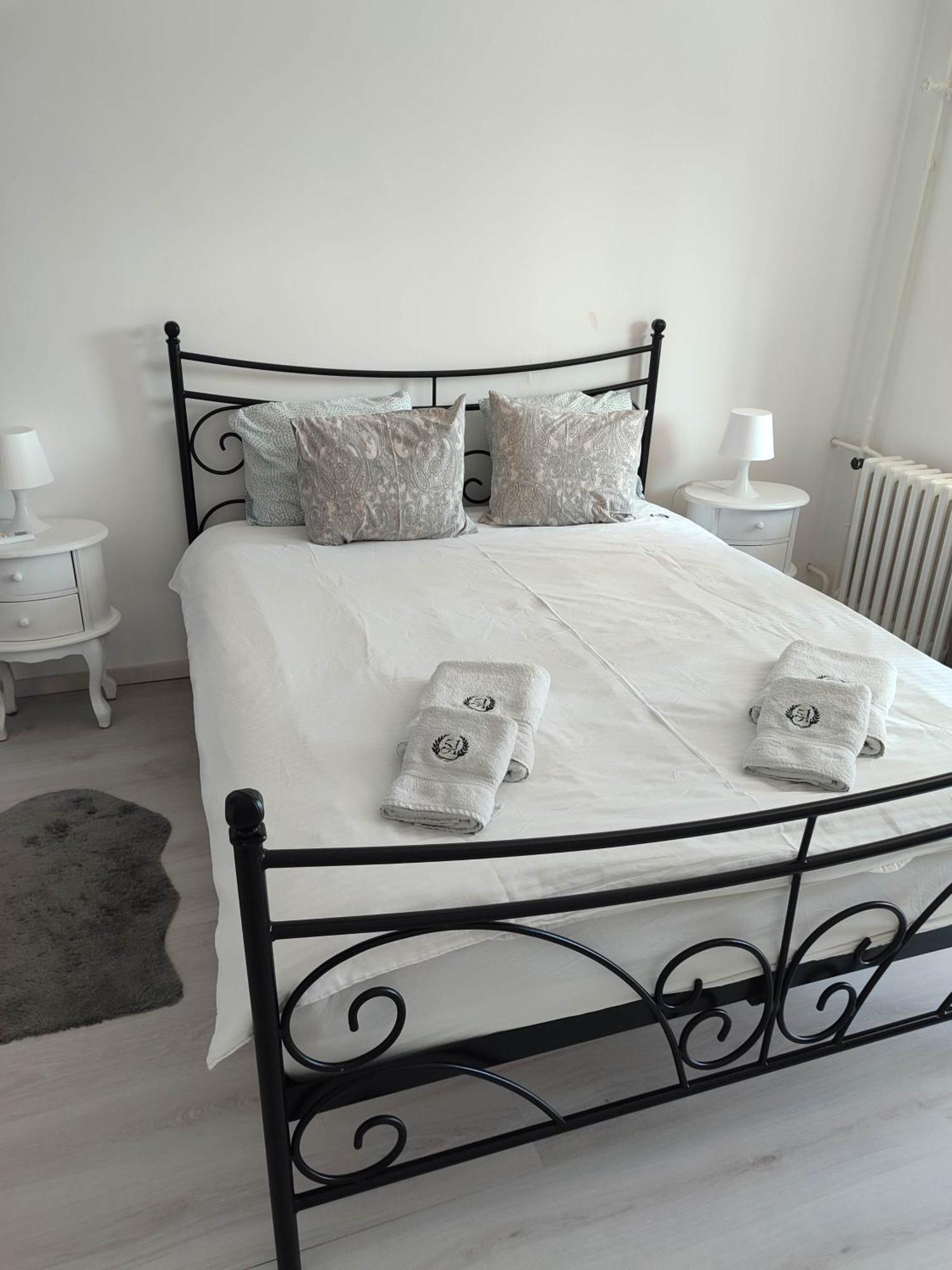 בלגרד Apartment 51 - Bright, Spacious, Lux 1 Bedroom In The City Center - Stari Grad מראה חיצוני תמונה